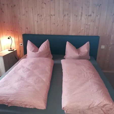 Apartment Rippachtal 2 *